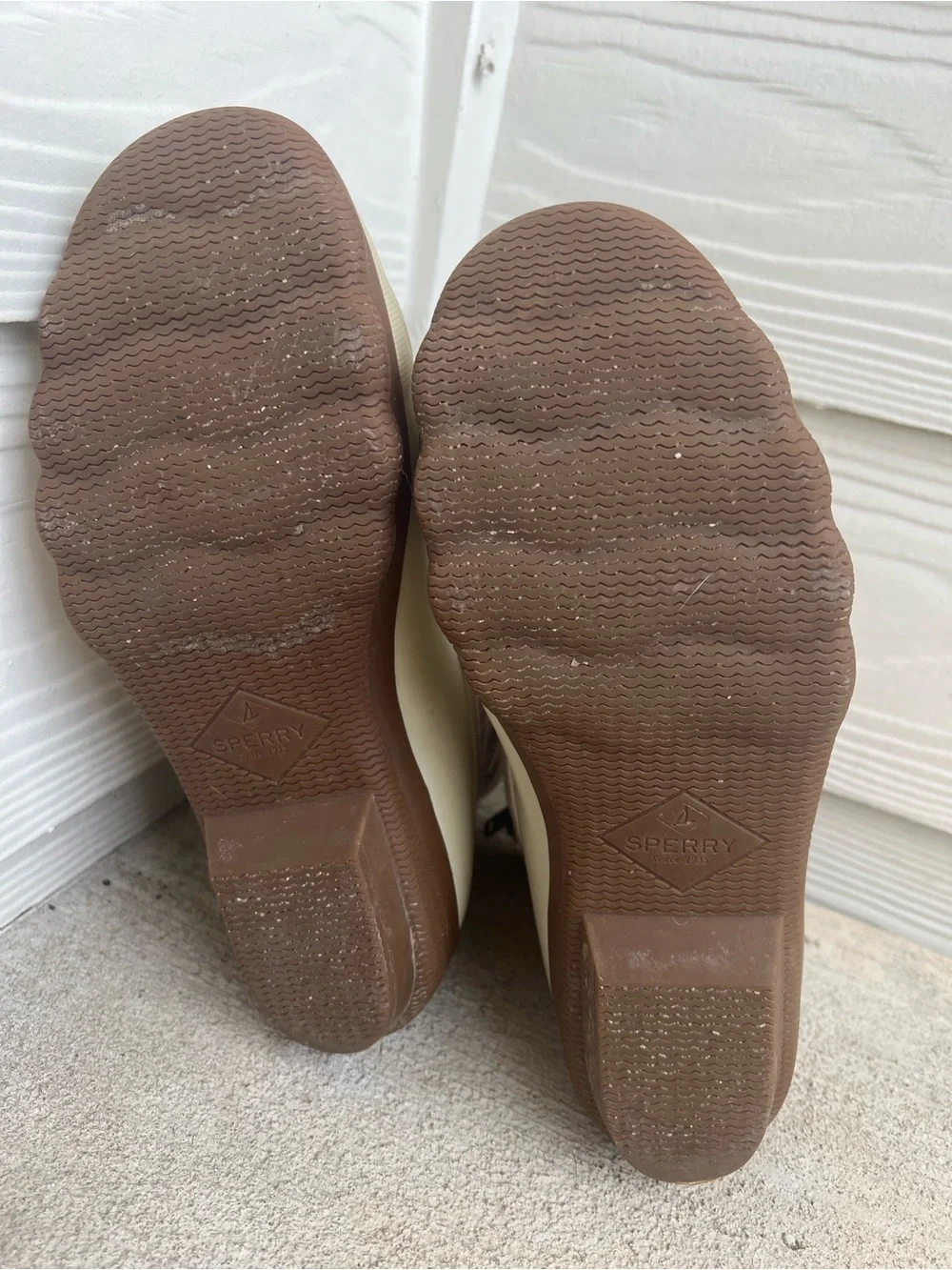 Sperry Women's Two-Texture Duck Boots in Purple and Cream - Size 7.5